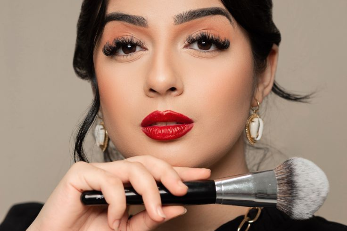 Erros de maquiagem que envelhecem o rosto  e como evitar cada um deles!