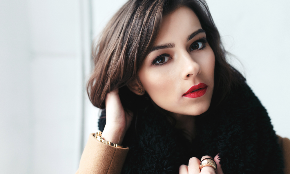 Maquiagem simples para o dia a dia: 10 truques rápidos que transformam seu look!