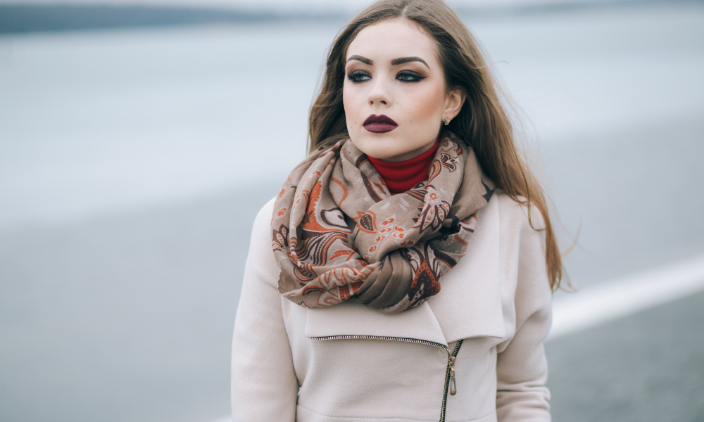 Os 10 Acessórios Que Realmente Elevam Seu Estilo e Autoestima (Mesmo Com Roupas Simples)! 4 Os 10 Acessorios Que Realmente Elevam Seu Estilo e Autoestima Mesmo Com Roupas Simples 6