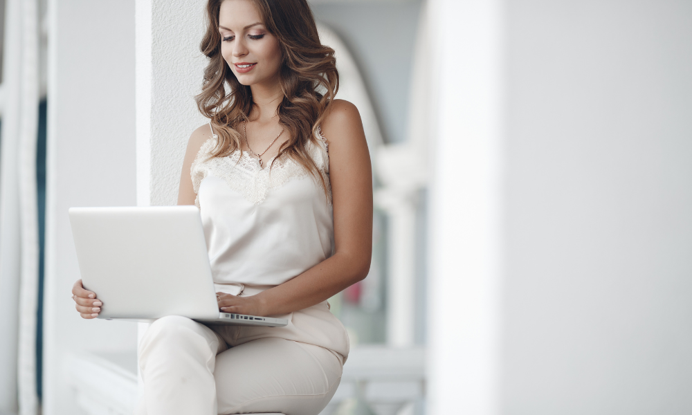 O Poder da Moda na Autoestima: Como o Estilo Impacta Sua Confiança! 1 imagens de mulheres site
