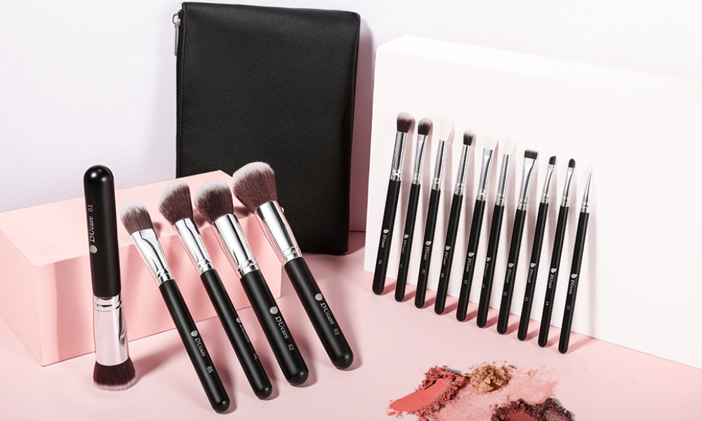 Kit de Maquiagem Para Iniciantes 1