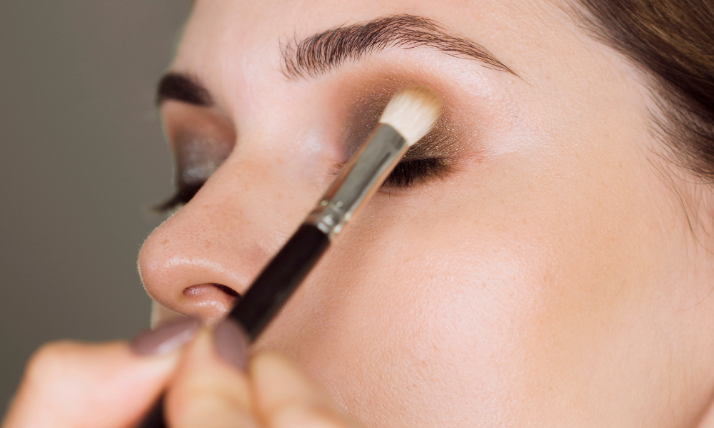 12 Cores de Sombras Neutras Que Transformam Seu Olhar! 3 12 Cores de Sombras Neutras Que Transformam Seu Olhar 3