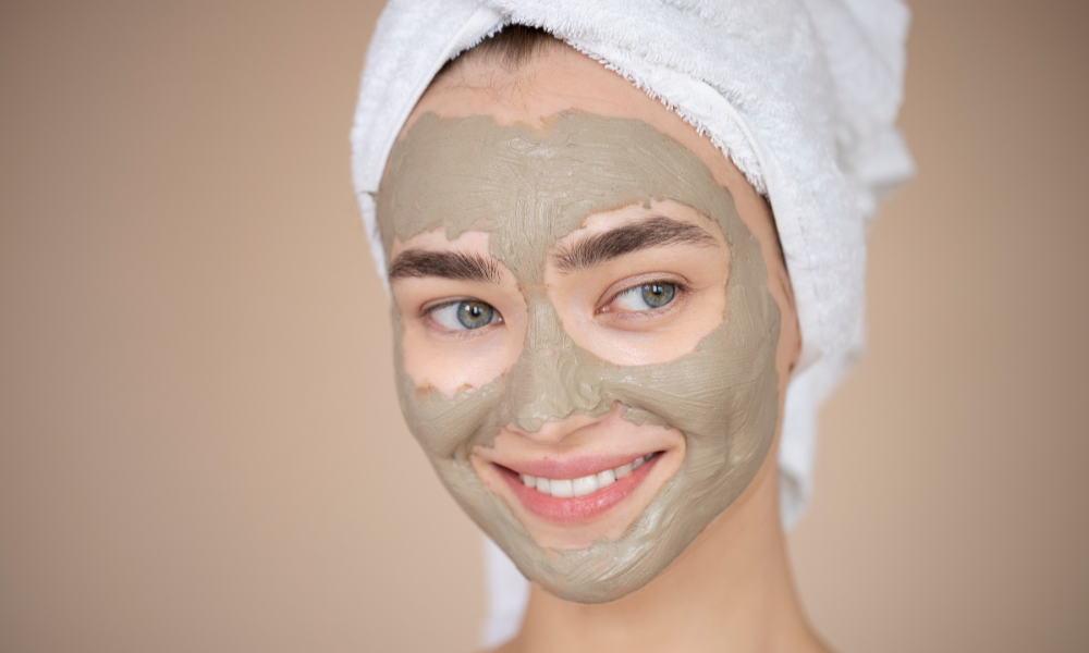 7 Máscaras Faciais Caseiras Que Realmente Funcionam (E São Fáceis de Fazer)! 12 7 Mascaras Faciais Caseiras Que Realmente Funcionam 12