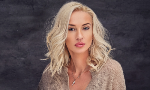 Tons de Cabelo Elegantes 12 Cores Sofisticadas Para Transformar Seu Visual - cabelo loiro